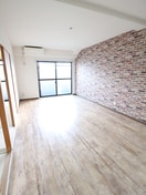 居室 T′s court土師ノ里