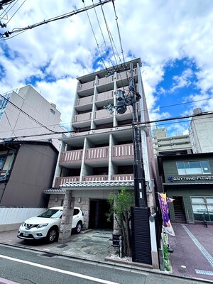 ﾌﾟﾚｻﾝｽ京都四条烏丸ｸﾛｽ(１０２)