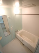 バス／シャワールーム等 レビソール