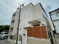 クリエオーレ藤阪東町