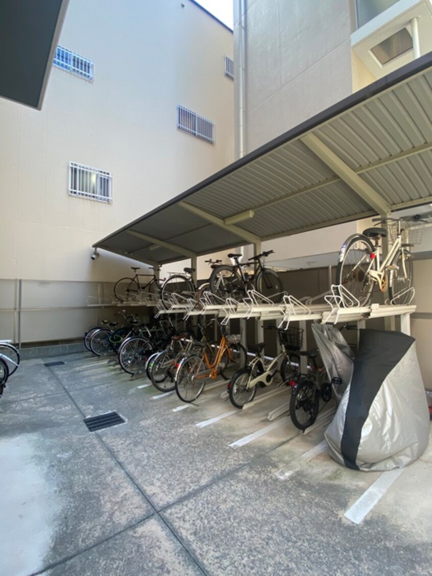 駐輪場 アーデン江戸堀