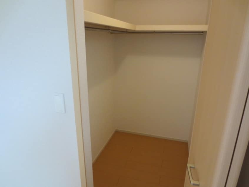 収納 ソレアードＡ