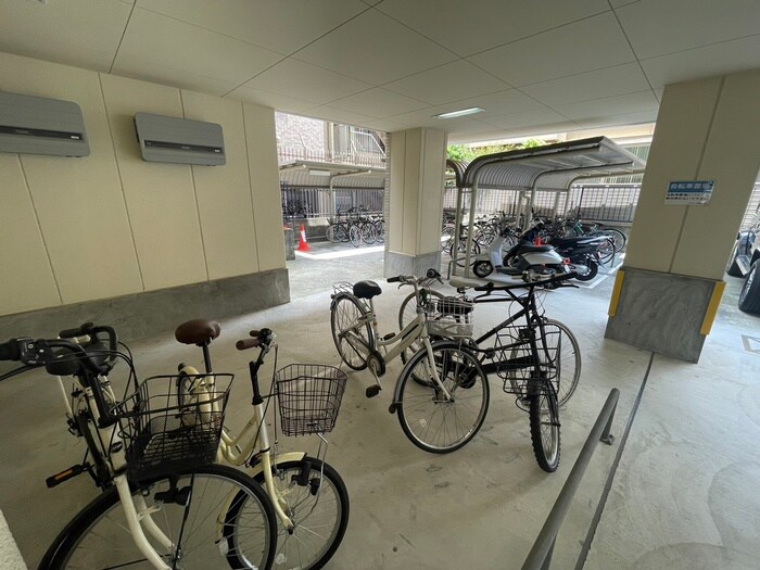 駐輪場 グランカーサ都島