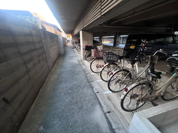 駐輪場 グローハイツ瓜破