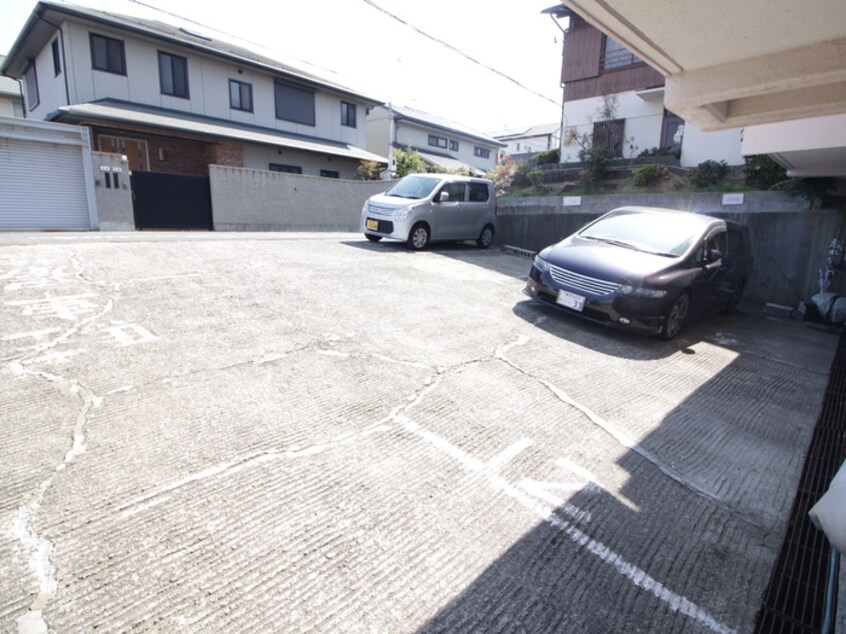 駐車場 リアライズ甲子園