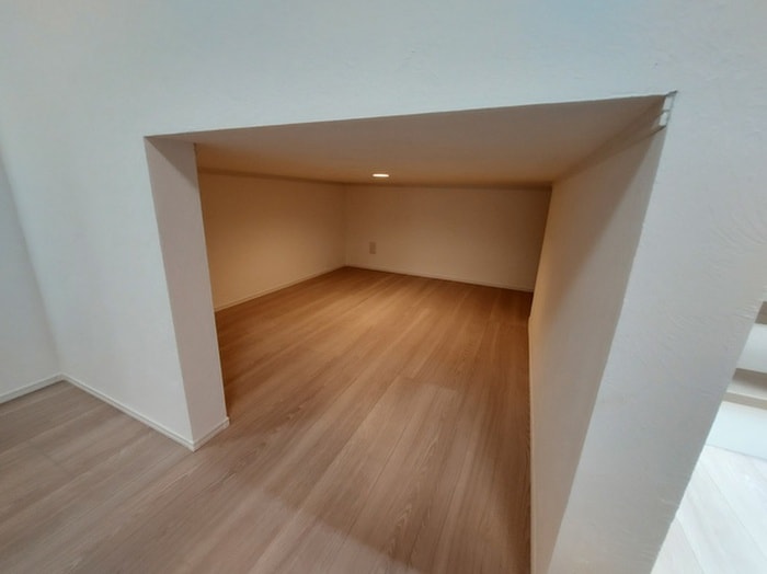 収納 キャルムコート高槻富田