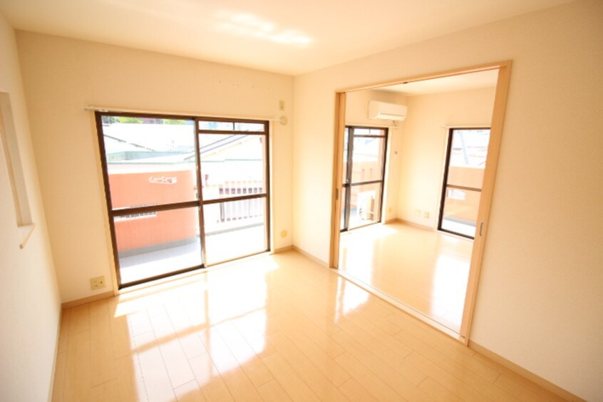 居室 ハイツ東渡辺