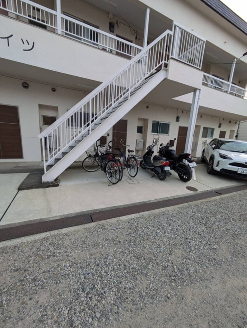 駐輪場 ハイツ家の森