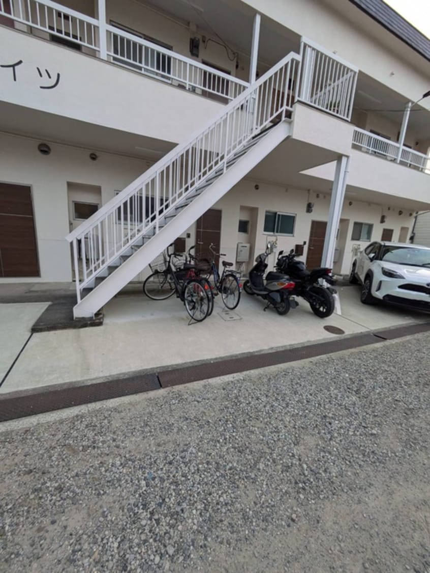 駐輪場 ハイツ家の森