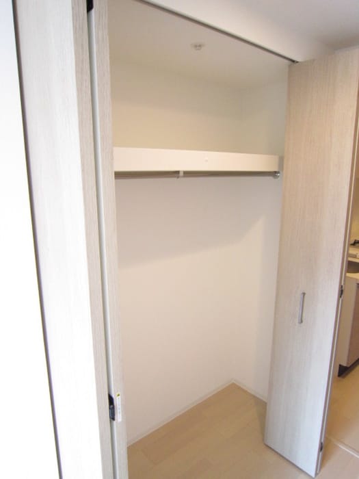 収納 ﾌｧｰｽﾄｽﾃｰｼﾞ北大阪ﾚｼﾞﾃﾞﾝｽ（402）