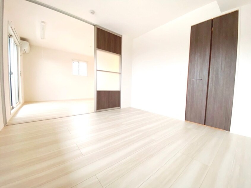 居室 ジラソ－レ