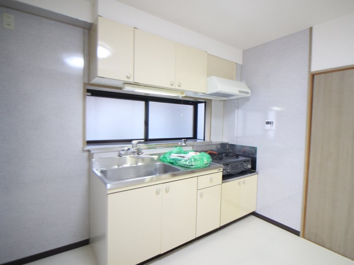 キッチン メゾン　ユニ