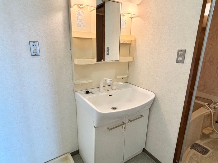 洗面 ルミエ－ル明石