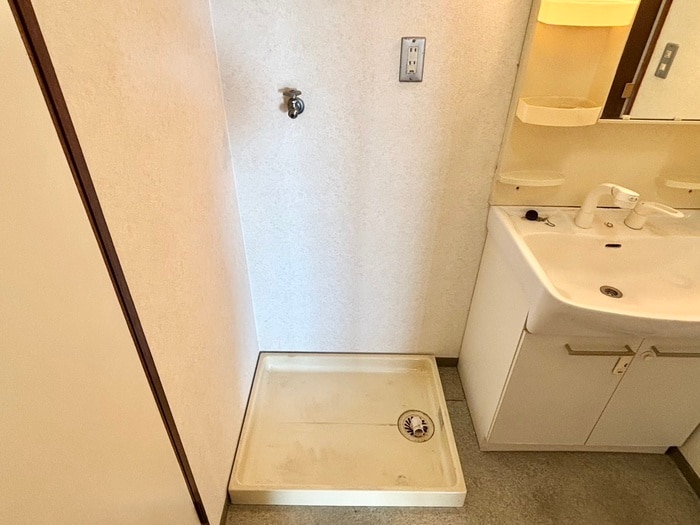 洗濯機置場 ルミエ－ル明石