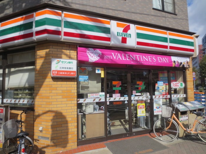 セブンイレブン(コンビニ)まで90m ルミエ－ル明石