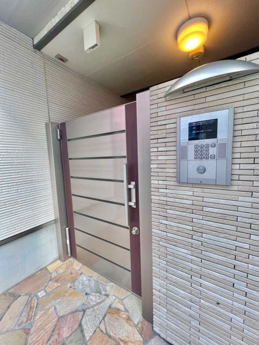 エントランス部分 フジパレス立花ＷＥＳＴ