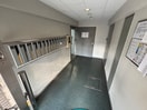 エントランス部分 グレ－スコ－ト白川