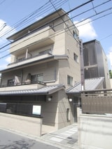 クリオジーテ七条