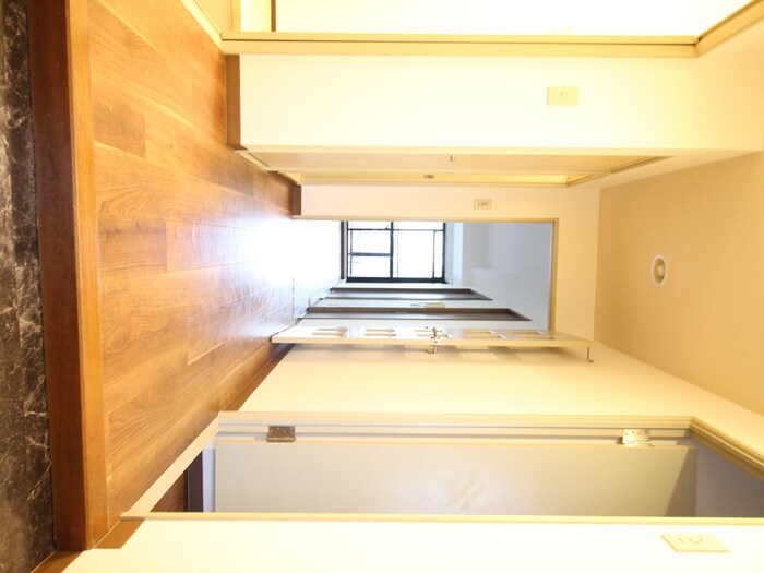 廊下 スヴァーネ東山本