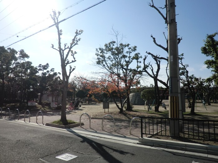 中石切公園(公園)まで650m グロースハイツ新石切Ⅱ