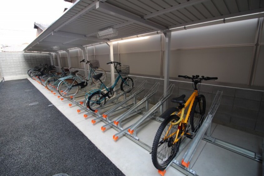 駐輪場 プレサンス京都二条京華(102)