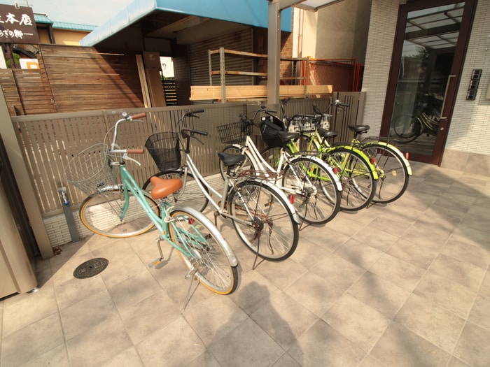 駐輪場 アヴェニール未来