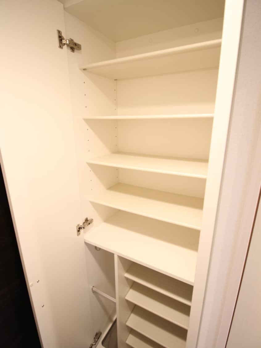 靴箱 プレサンス京都洛南（２０４）