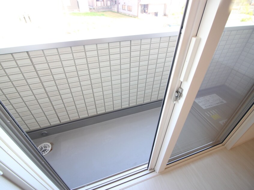 ベランダ・バルコニー ファミーユ深井