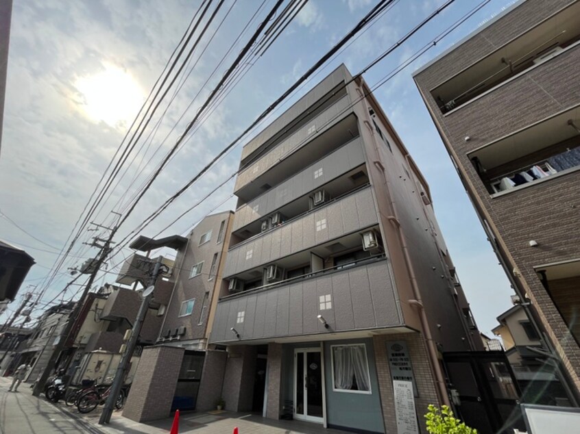 エントランス部分 パルウェ－ブ