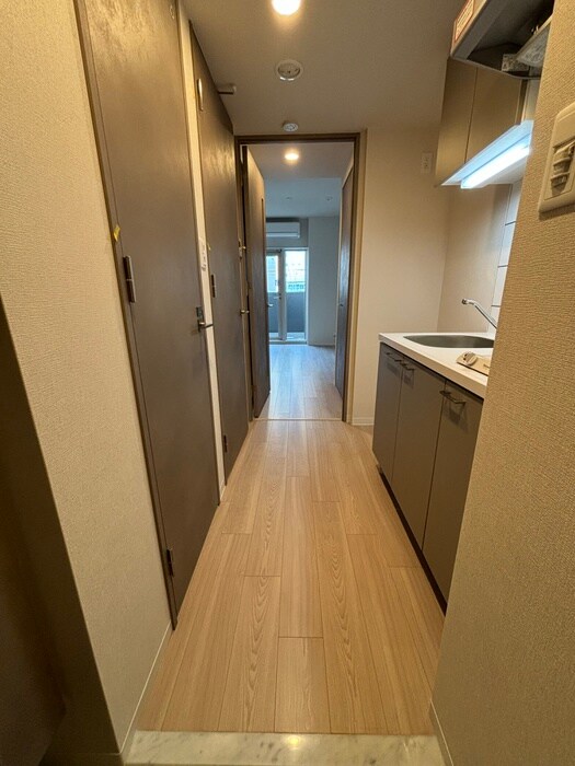 廊下 エスリードレジデンス梅田デュオ