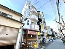 Live Space十三の外観