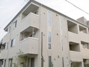 ロイヤルハイツ蒲生