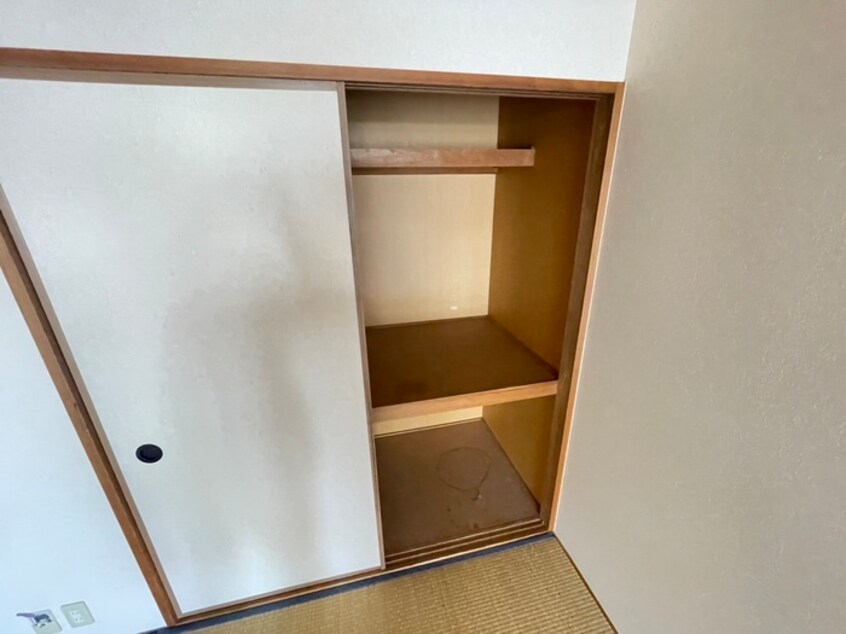 収納 カサレスなかもず
