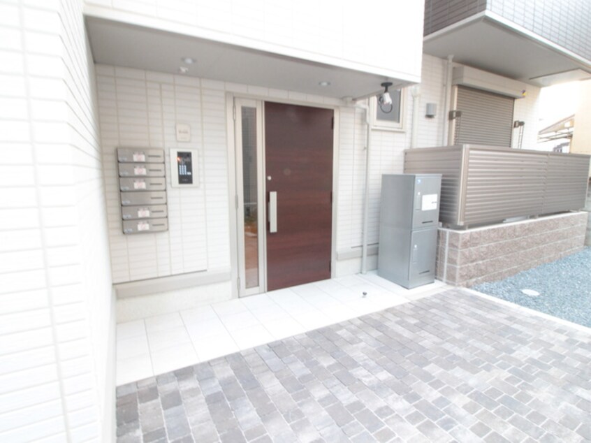 エントランス部分 仮)Ｄ－ｒｏｏｍ川岸町Ⅱ