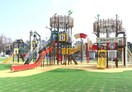 土居公園(公園)まで50m サンコ－パ－クハイツ