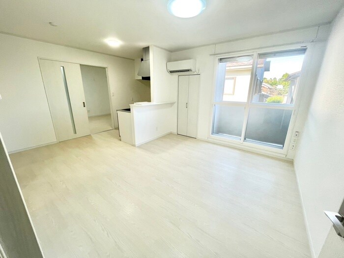 居室 カルフールⅧ