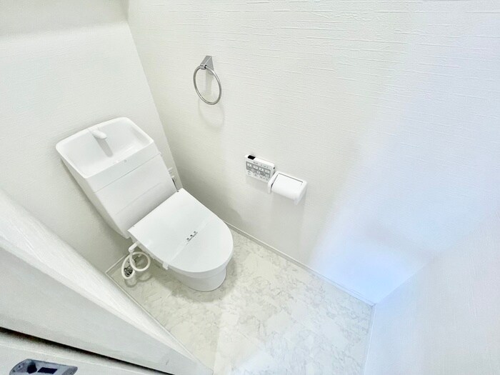 トイレ カルフールⅧ