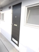 玄関 メゾンファミールA棟