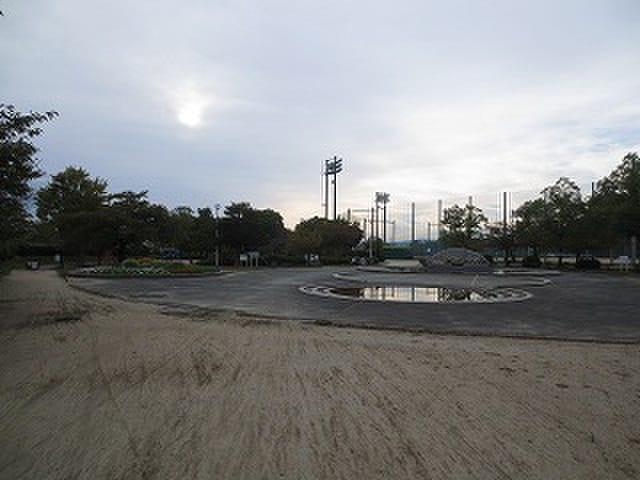 中の池公園(公園)まで250m Le　Grand　東山
