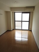 居室 ヴィラ・フローリアン