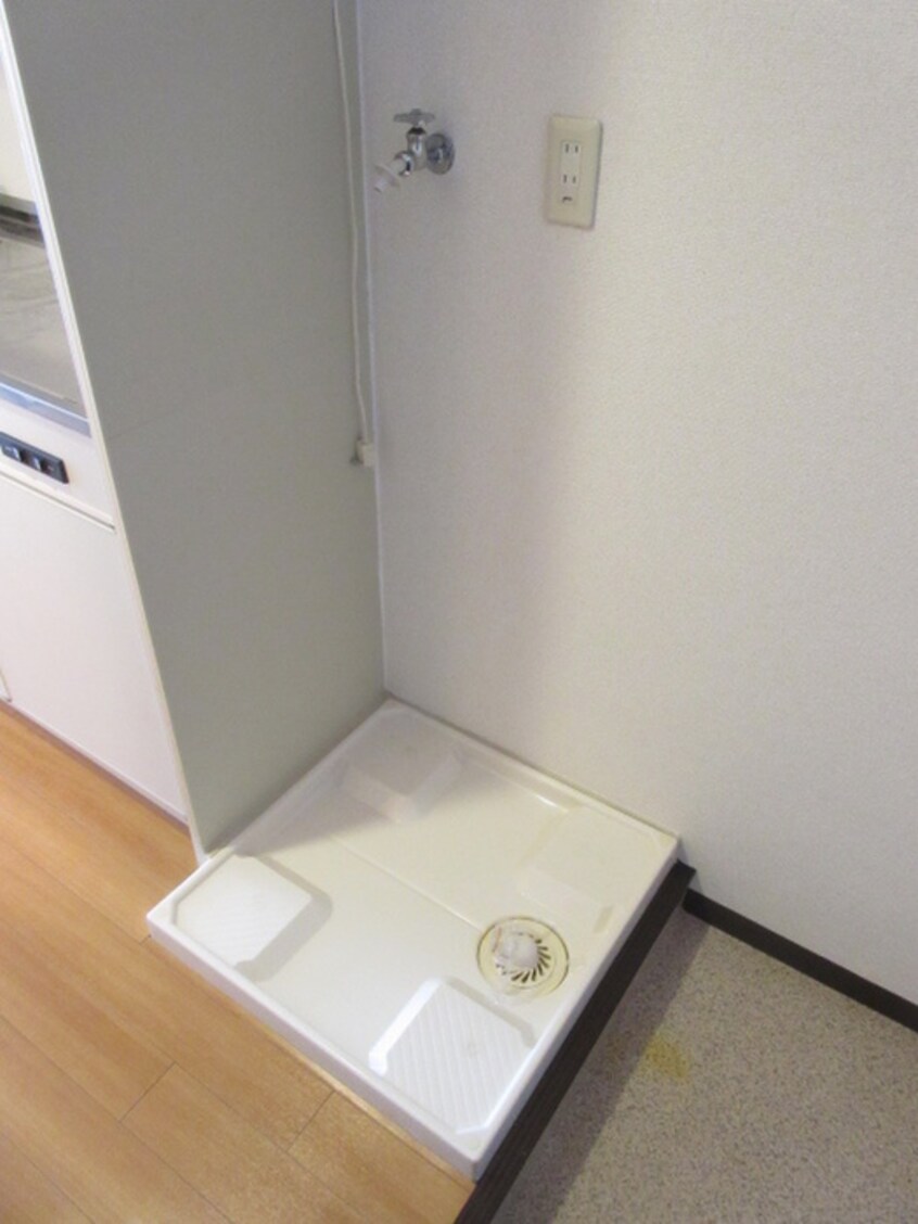 洗濯機置場 ヴィラ・フローリアン