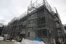 建築中 サニープレイスA棟