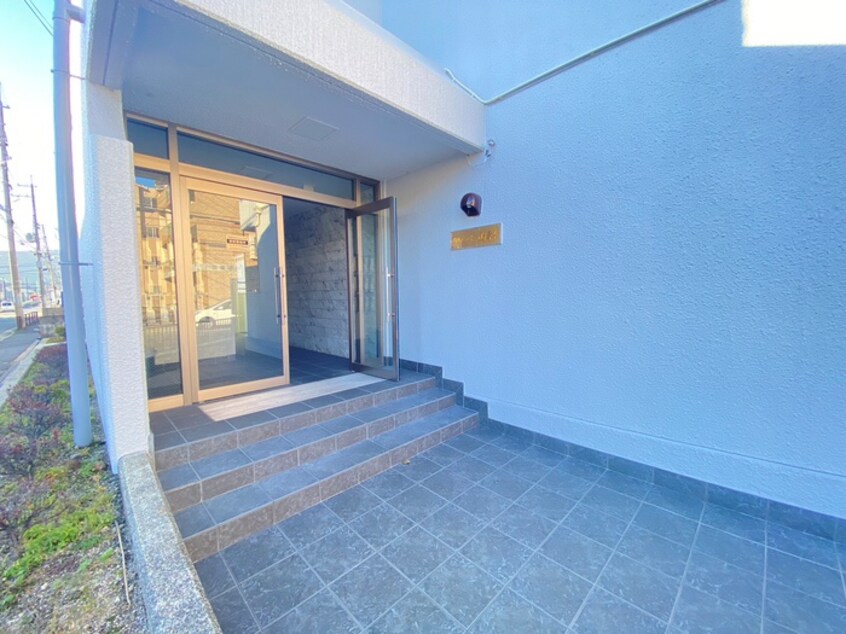 エントランス部分 ベルテラス山科