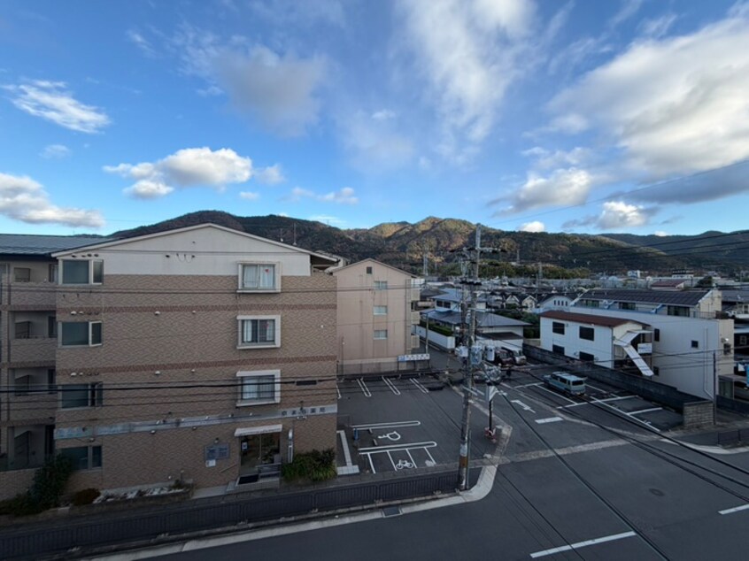 室内からの展望 ベルテラス山科