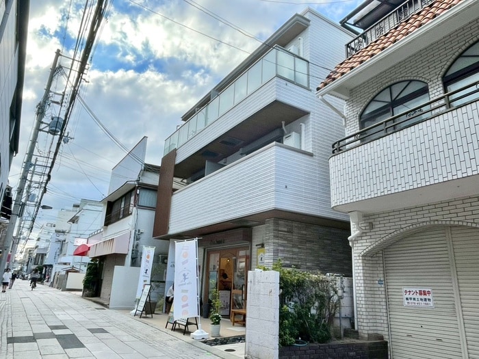 外観写真 Ｌｅ　ＣＩＮＱ　岡本