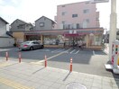 セブンイレブン 守口京阪本通店(コンビニ)まで162m ロ－タリ－マンション平代町