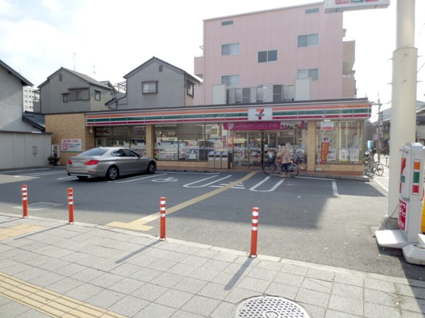 セブンイレブン 守口京阪本通店(コンビニ)まで162m ロ－タリ－マンション平代町