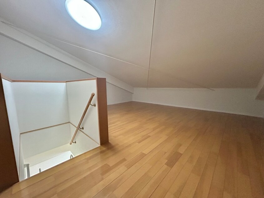 ロフト ことぶき淡路