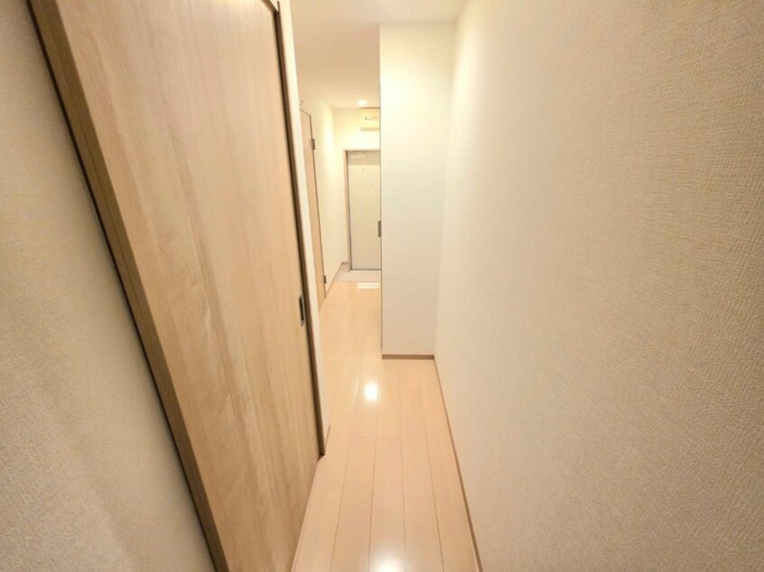 廊下 アグローリ駒ヶ林