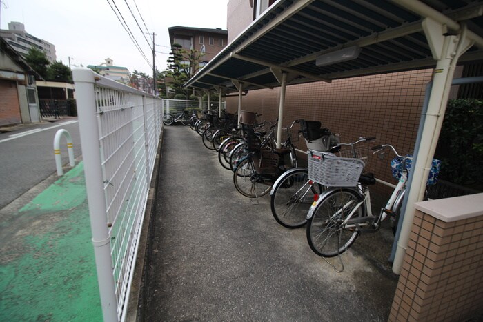 駐輪場 メゾン・ド・パラン